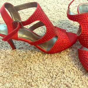 Shoes 👠Great for the Prom or a Wedding 🎩